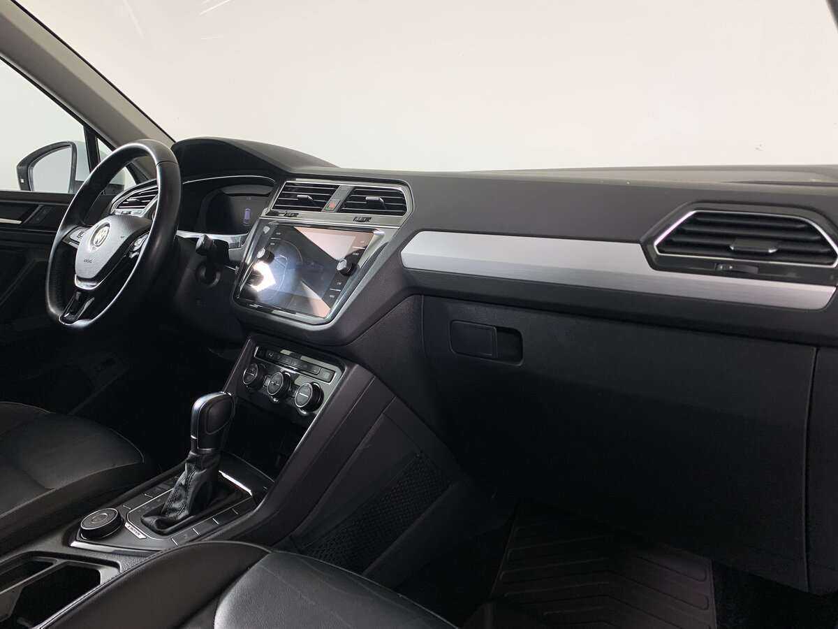 Volkswagen Tiguan 2018 года с пробегом. Фото: #10