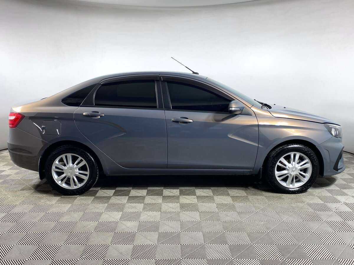 Lada (ВАЗ) Vesta 2017 года с пробегом. Фото: #3