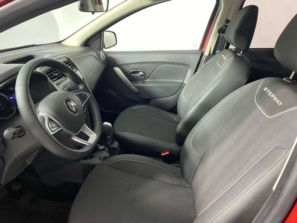 Б/У Рено Сандеро 2021 года. Фото: #10