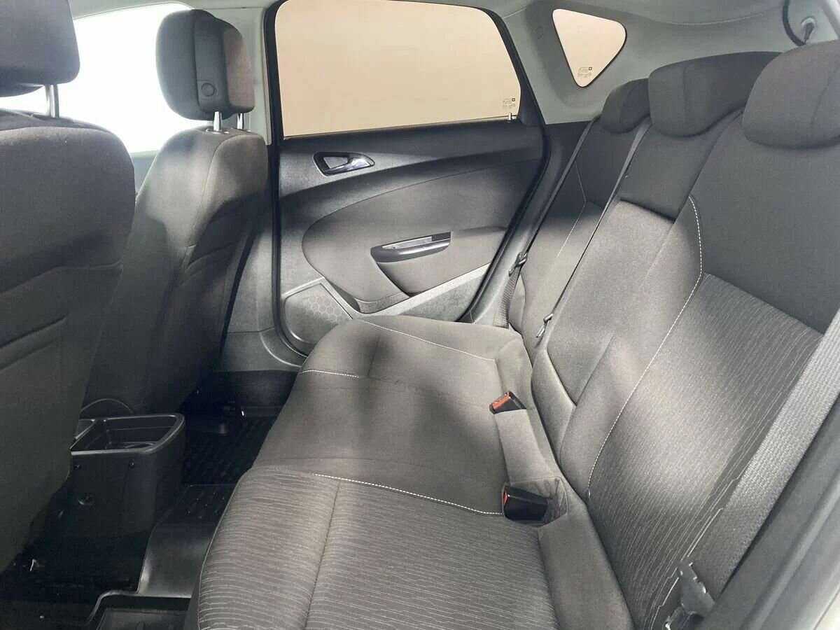 Opel Astra 2012 года с пробегом. Фото: #7