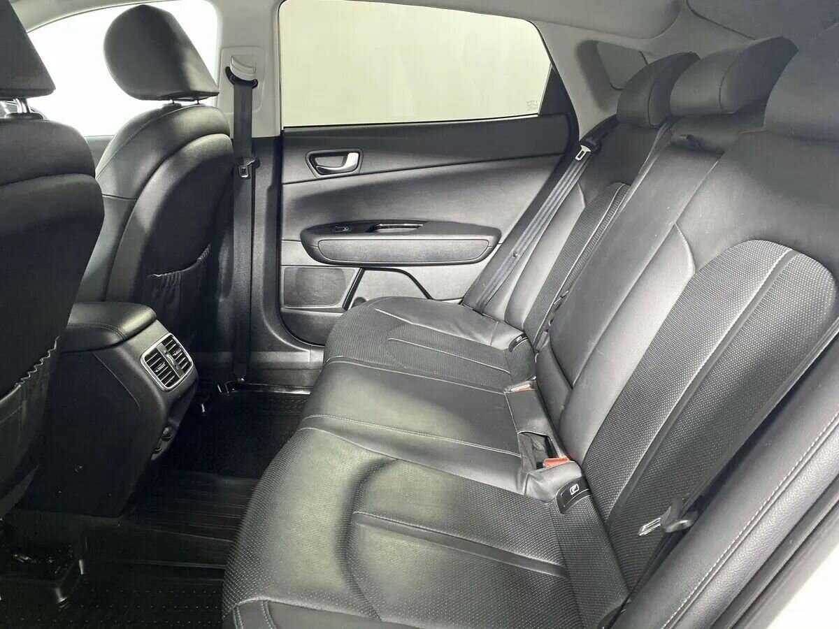 Б/У Киа Оптима 2018 года. Фото: #9