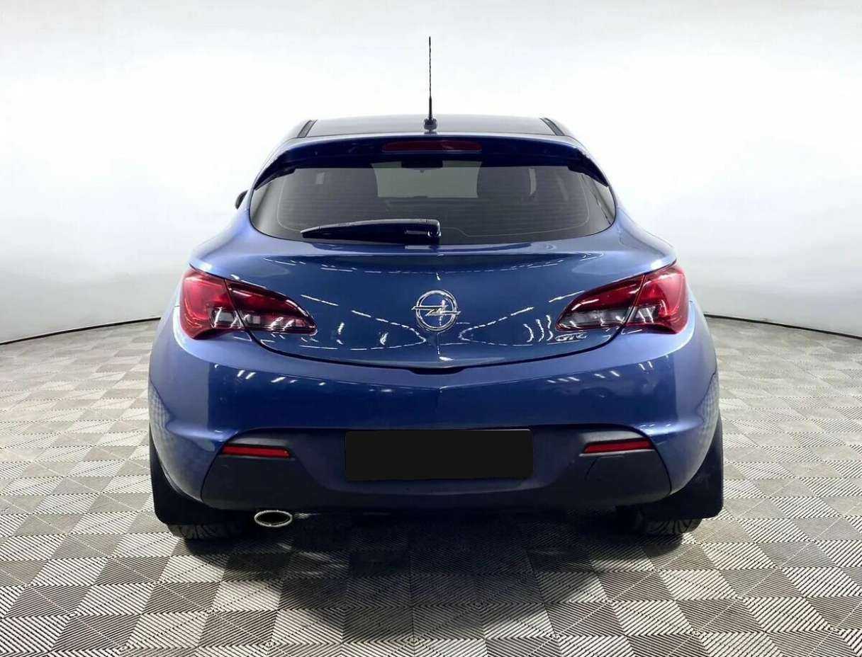 Б/У Опель Астра 2013 года. Фото: #5