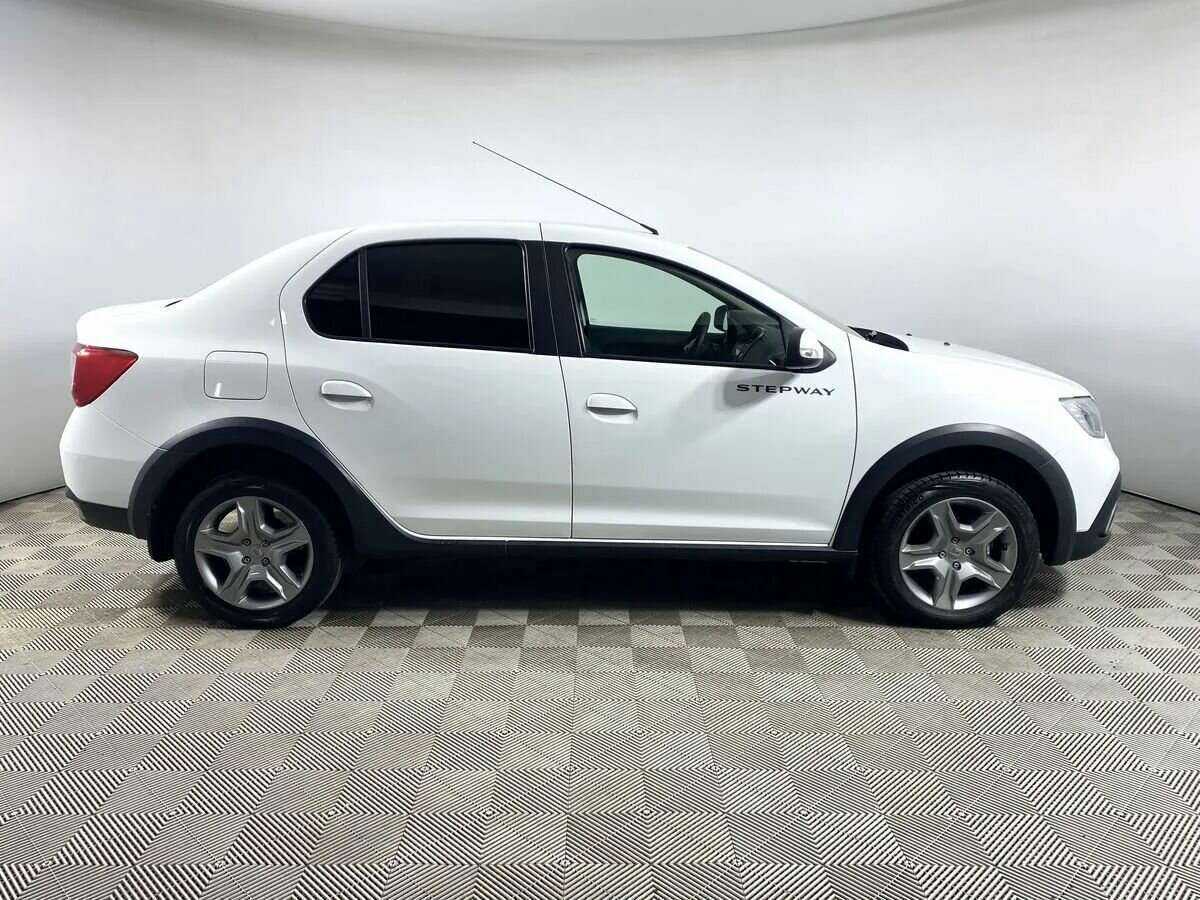 Б/У Рено Логан 2021 года. Фото: #3