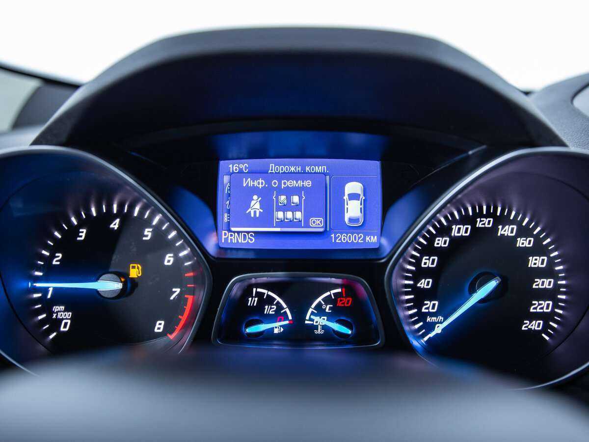 Ford Kuga 2015 года с пробегом. Фото: #16