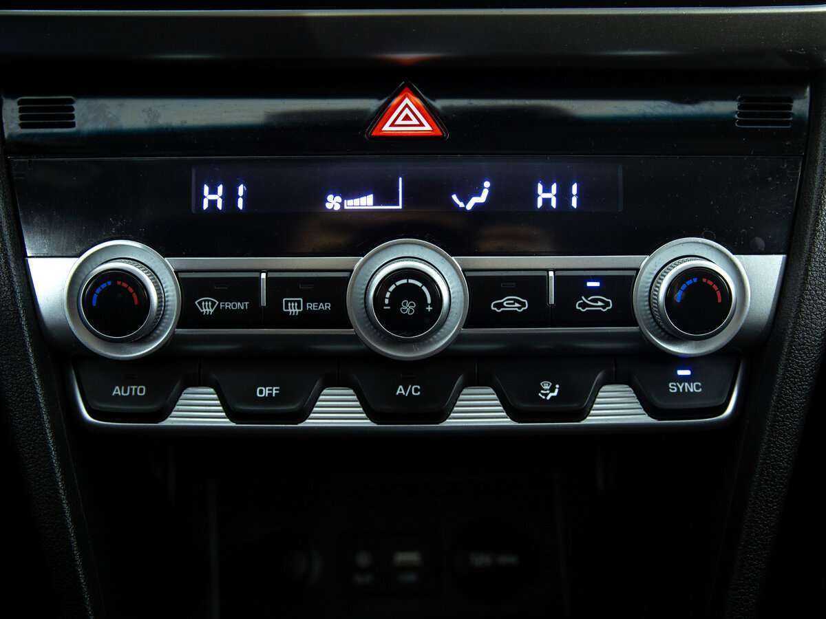 Б/У Хендай Елантра 2020 года. Фото: #14