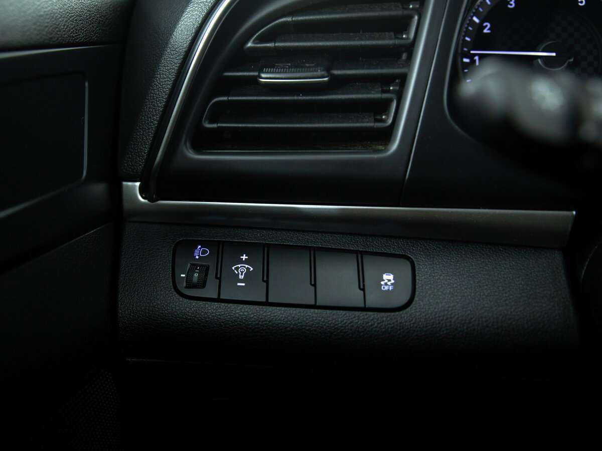 Б/У Хендай Елантра 2020 года. Фото: #16