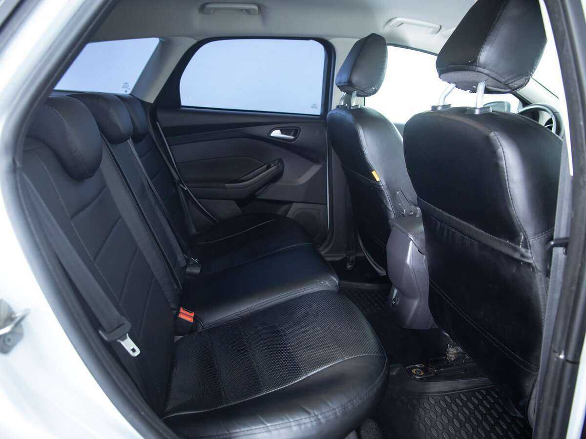 Ford Focus 2012 года с пробегом. Фото: #16