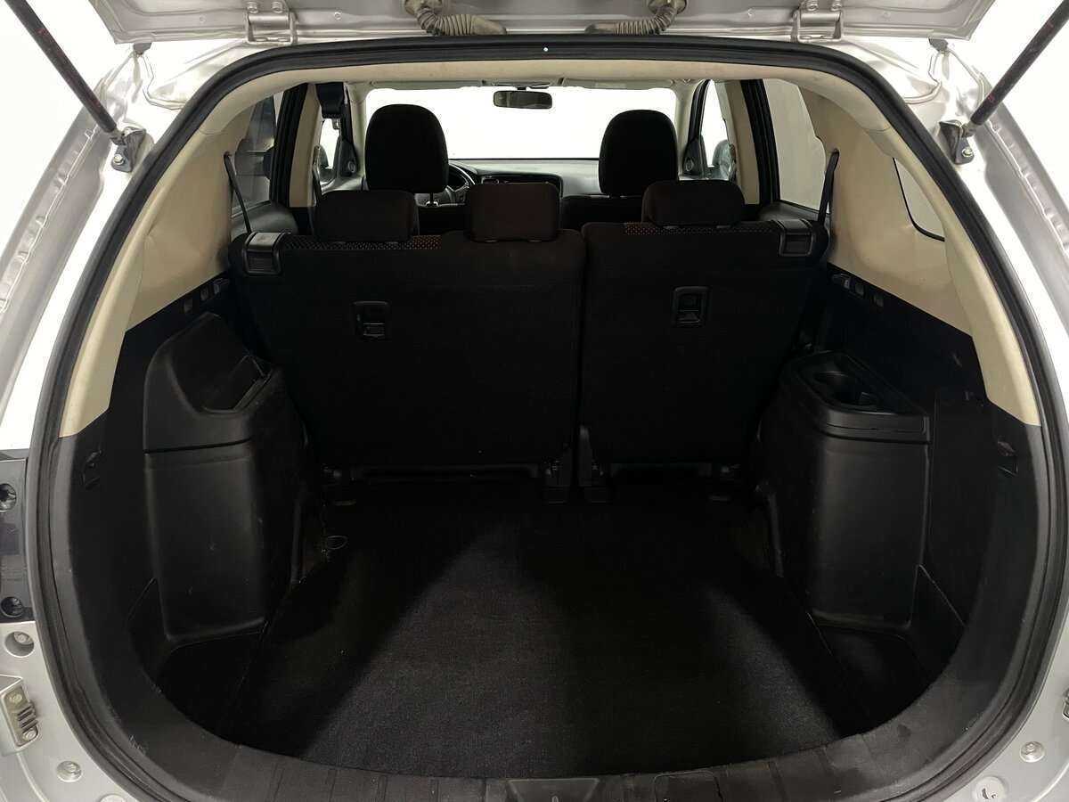 Mitsubishi Outlander 2016 года с пробегом. Фото: #5