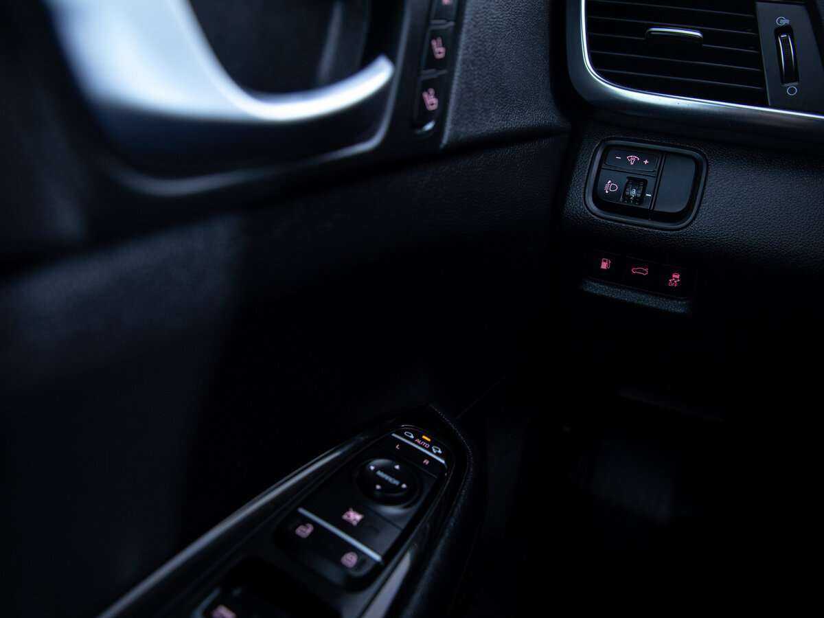 Kia Optima 2017 года с пробегом. Фото: #12