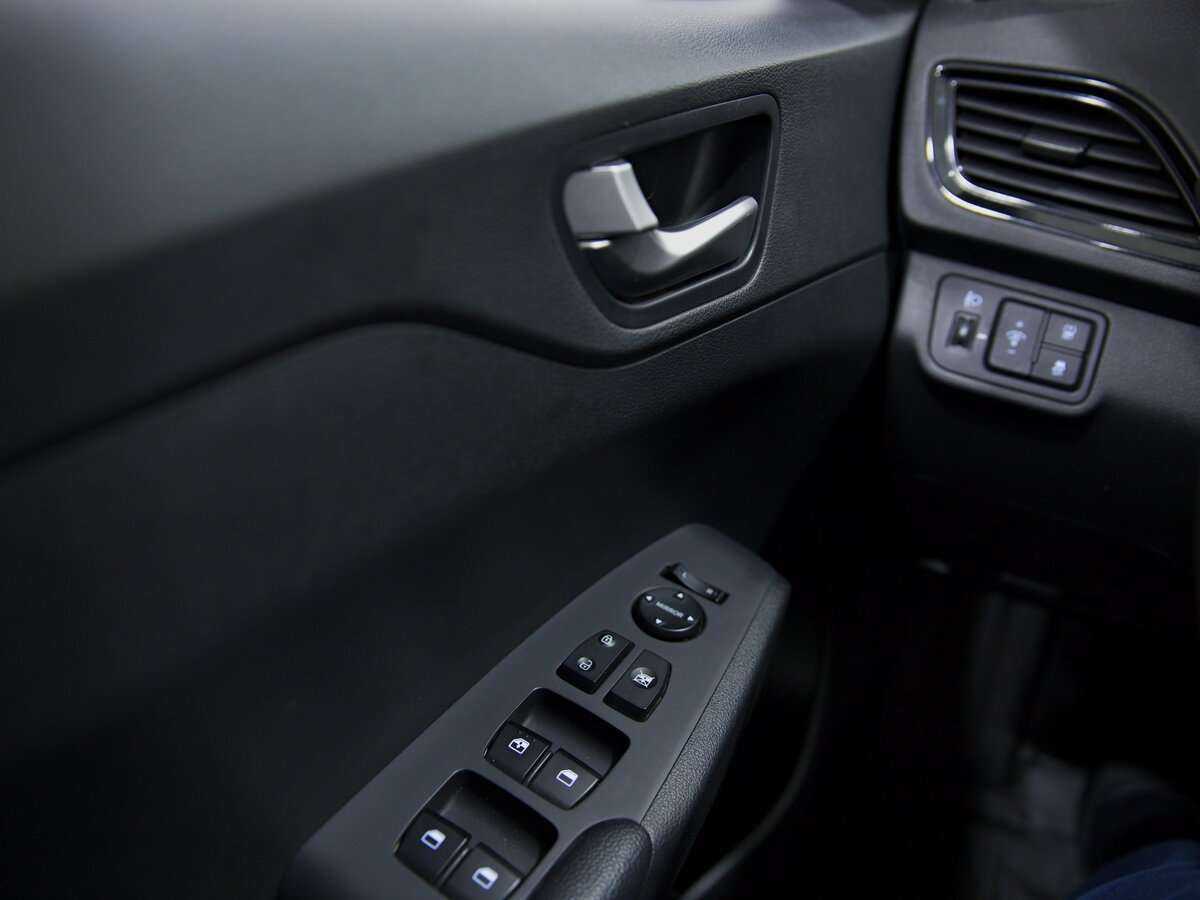 Hyundai Solaris 2021 года с пробегом. Фото: #7