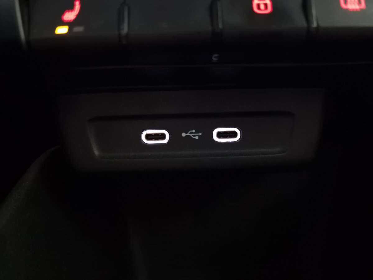 Volkswagen Polo 2021 года с пробегом. Фото: #12