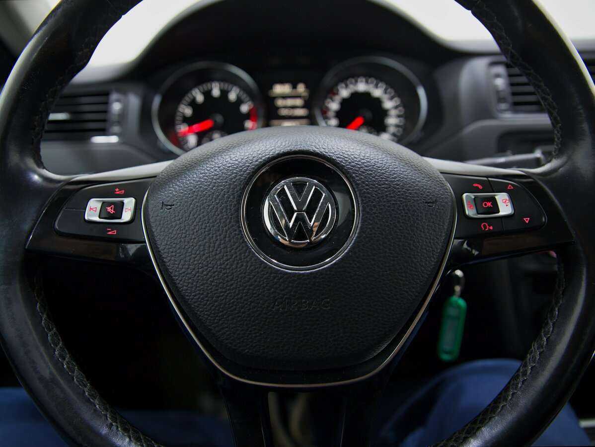 Volkswagen Jetta 2015 года с пробегом. Фото: #7