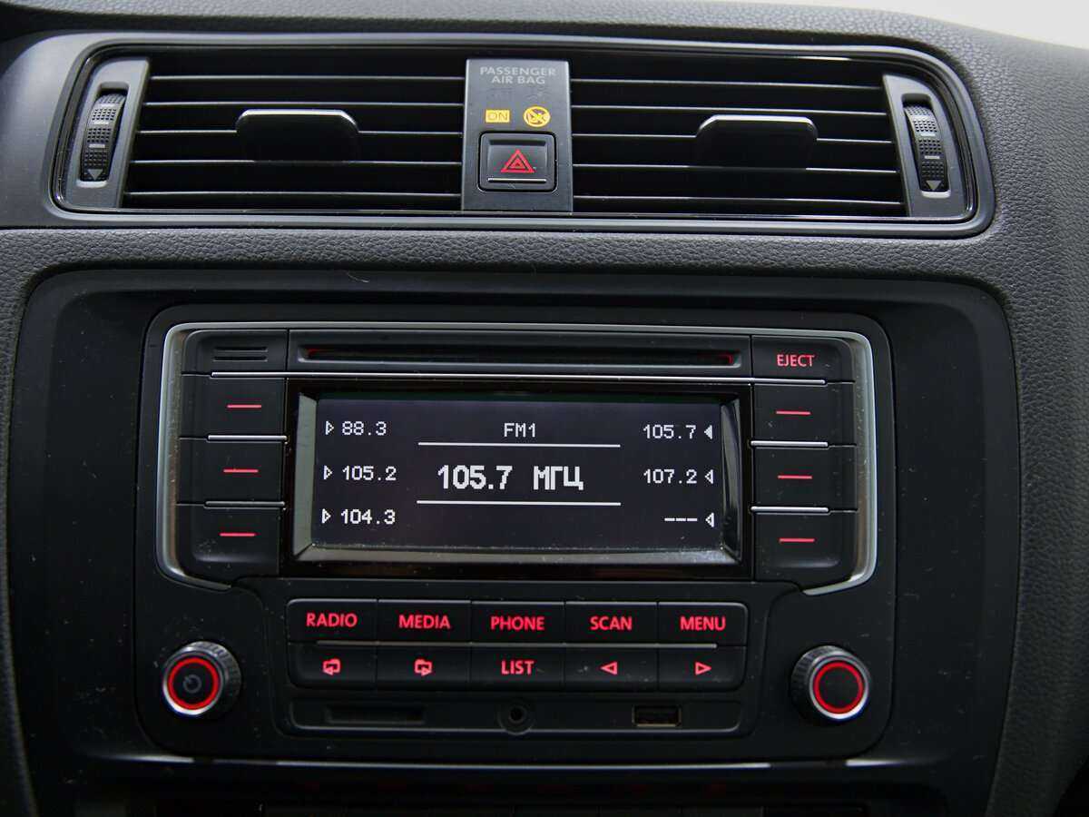 Volkswagen Jetta 2015 года с пробегом. Фото: #9