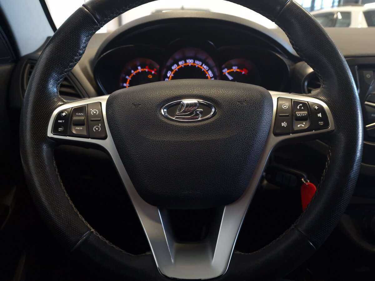 Lada (ВАЗ) Vesta 2020 года с пробегом. Фото: #4