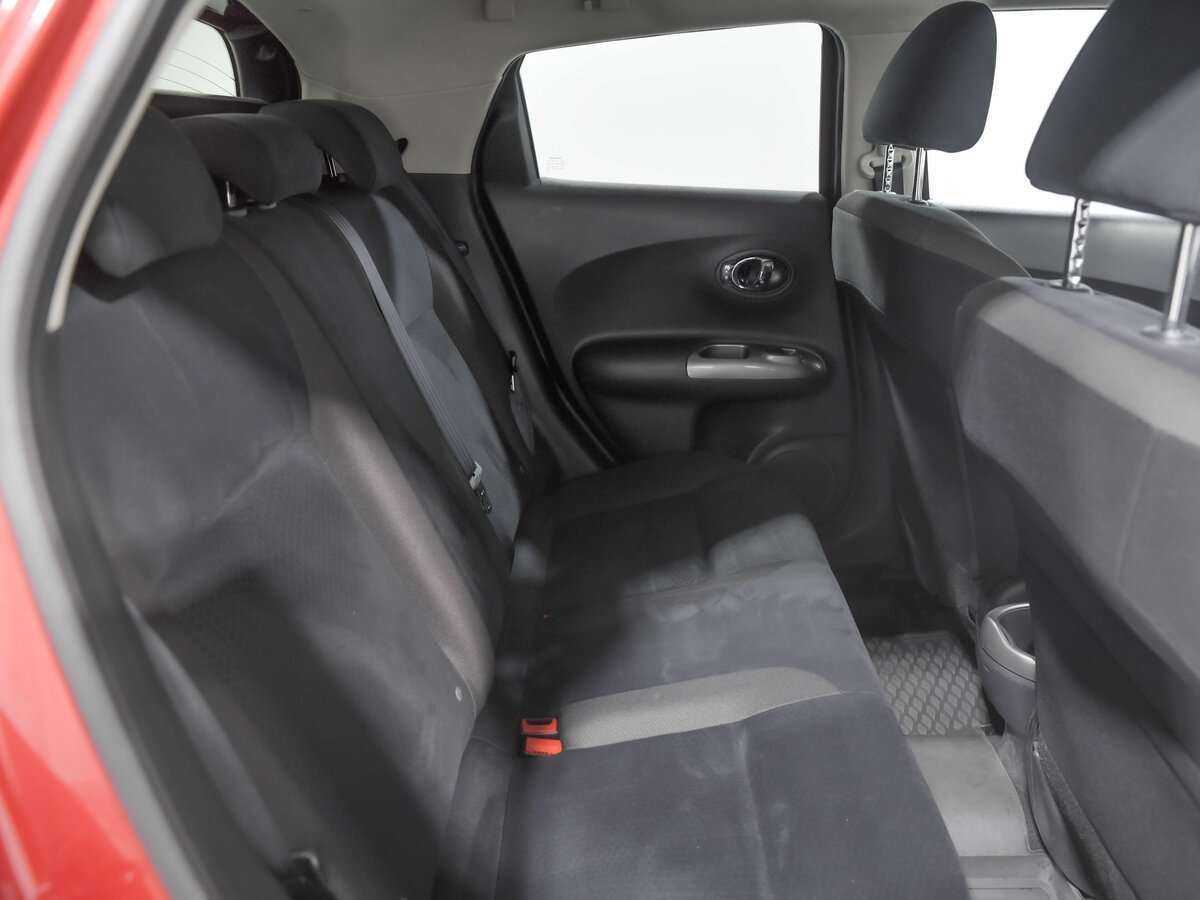 Nissan Juke 2012 года с пробегом. Фото: #12