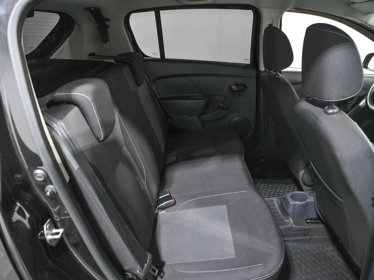 Б/У Рено Сандеро 2020 года. Фото: #12