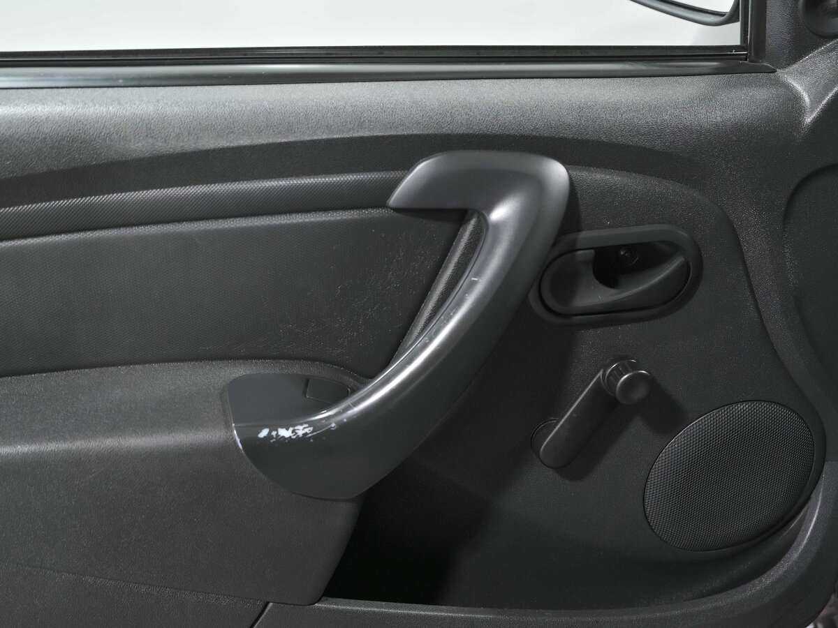 Б/У Рено Дастер 2014 года. Фото: #12