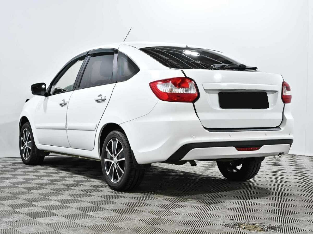 Lada (ВАЗ) Granta 2018 года с пробегом. Фото: #5