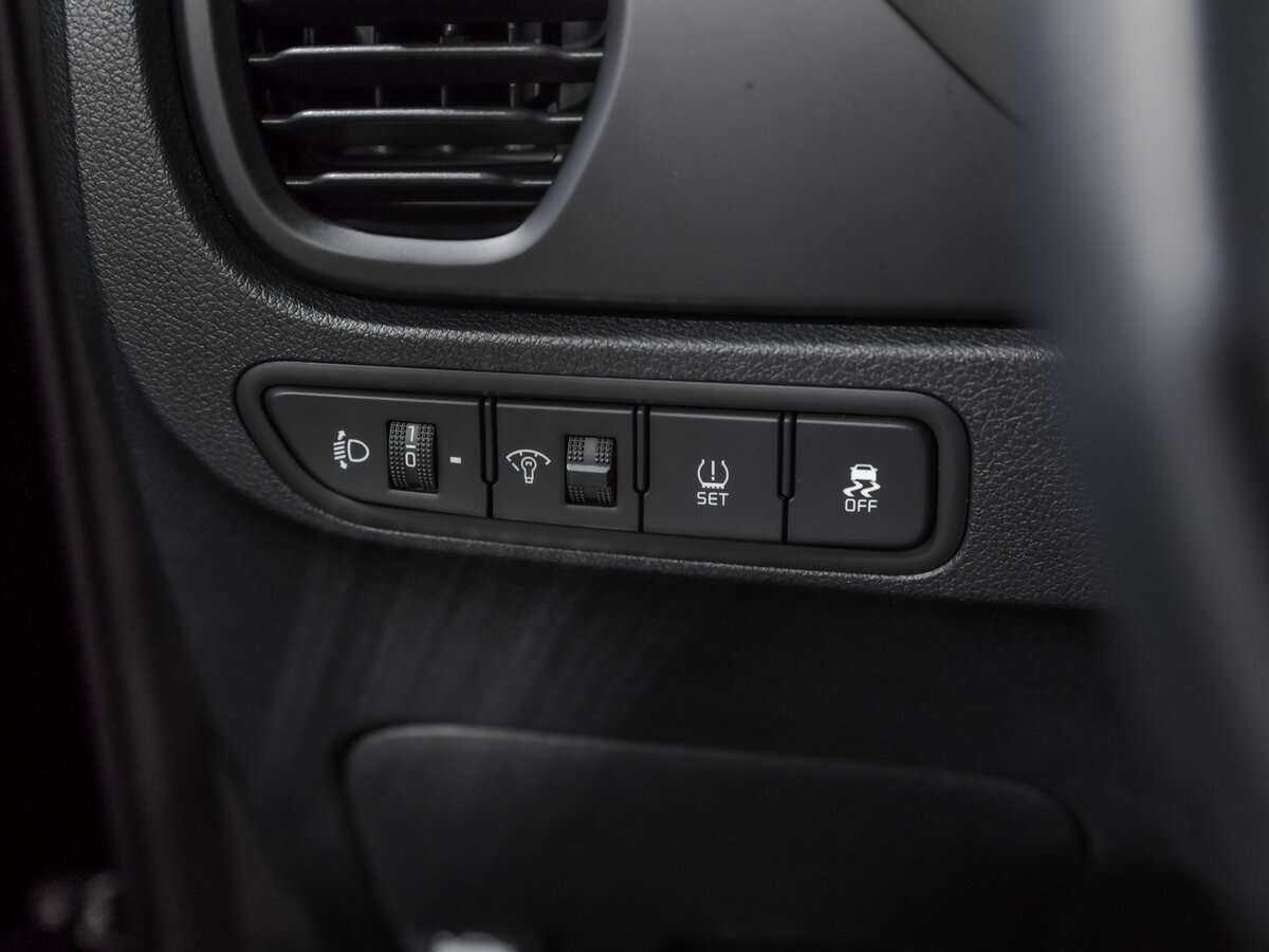 Б/У Киа Рио 2021 года. Фото: #13