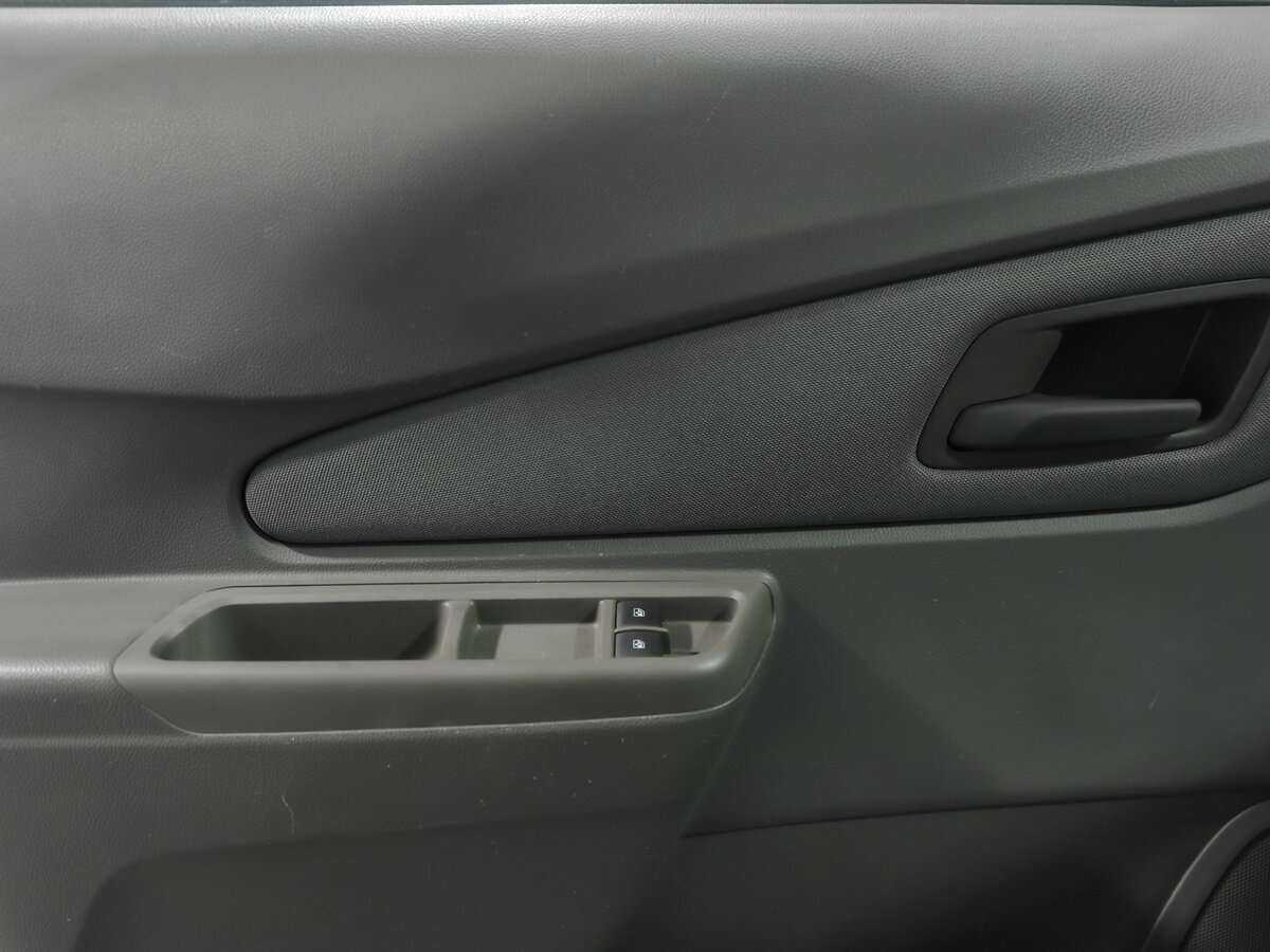 Б/У Шевроле Кобальт 2021 года. Фото: #10