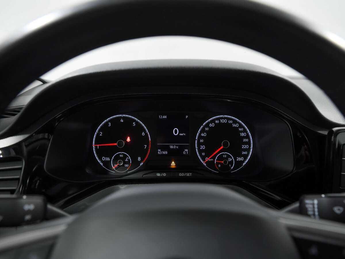 Б/У Фольксваген Поло 2021 года. Фото: #6