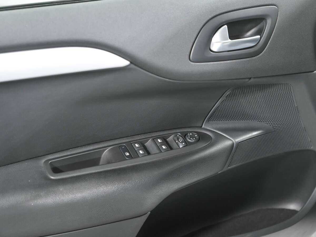 Citroen C4 2016 года с пробегом. Фото: #12