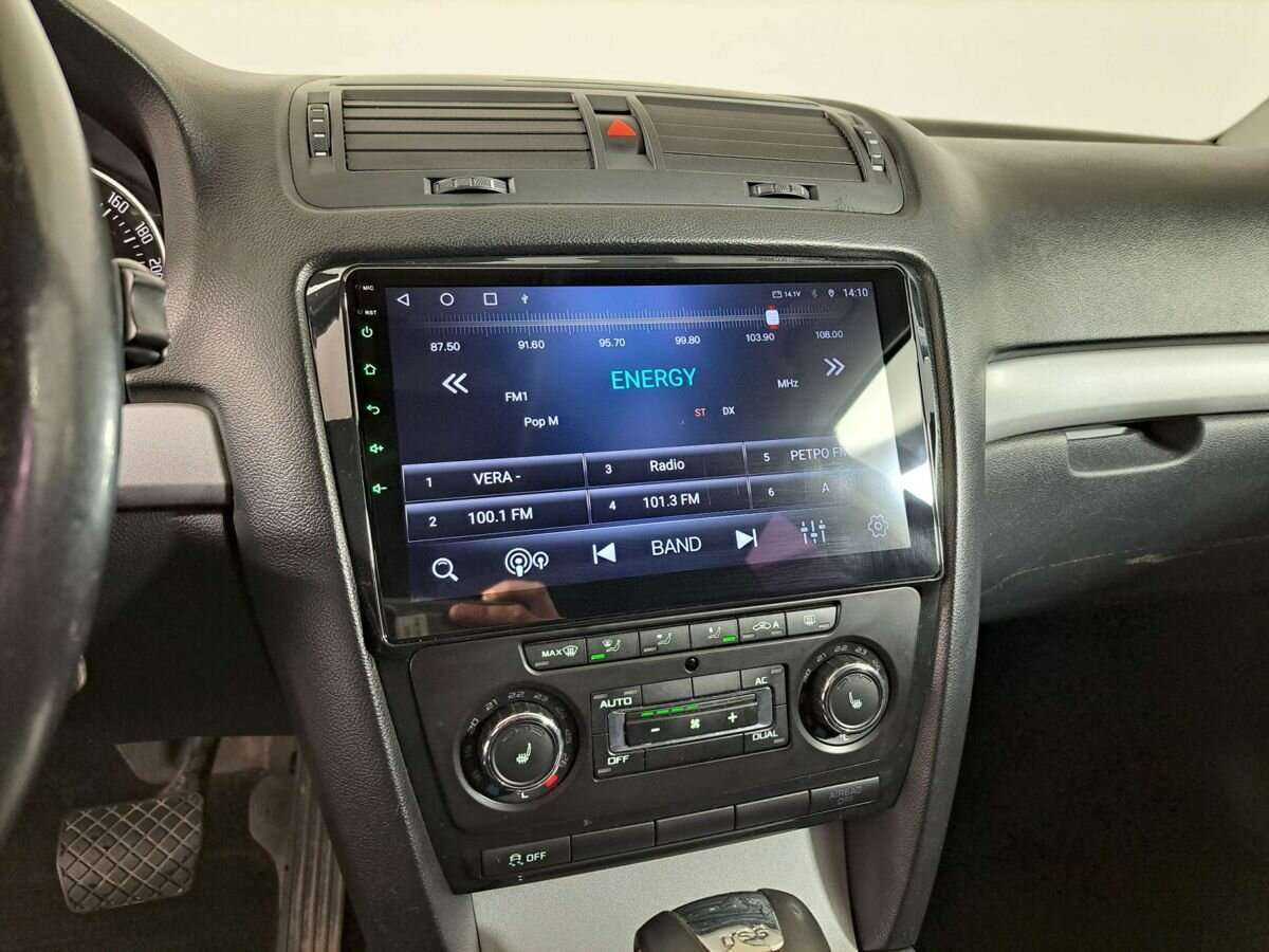 Б/У Шкода Октавия 2012 года. Фото: #10