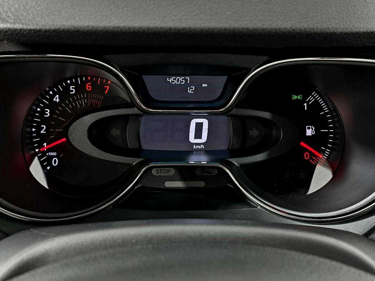 Б/У Рено Каптюр 2019 года. Фото: #8