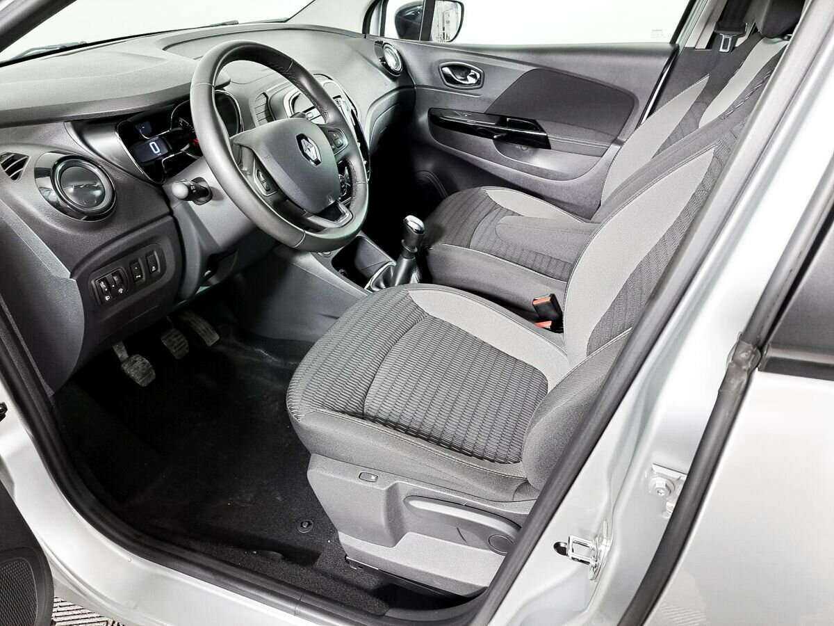 Б/У Рено Каптюр 2019 года. Фото: #11