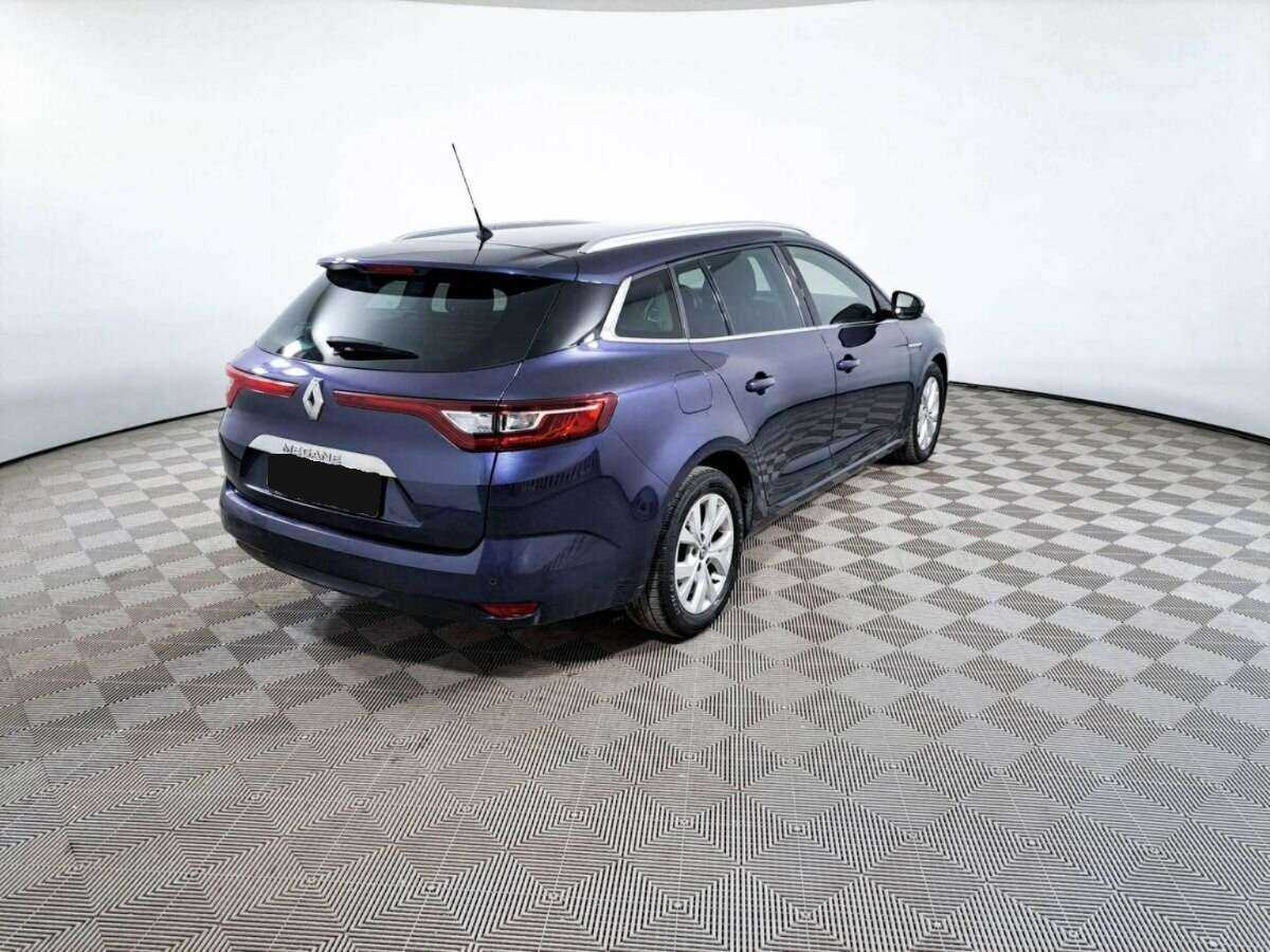 Renault Megane 2019 года с пробегом. Фото: #4