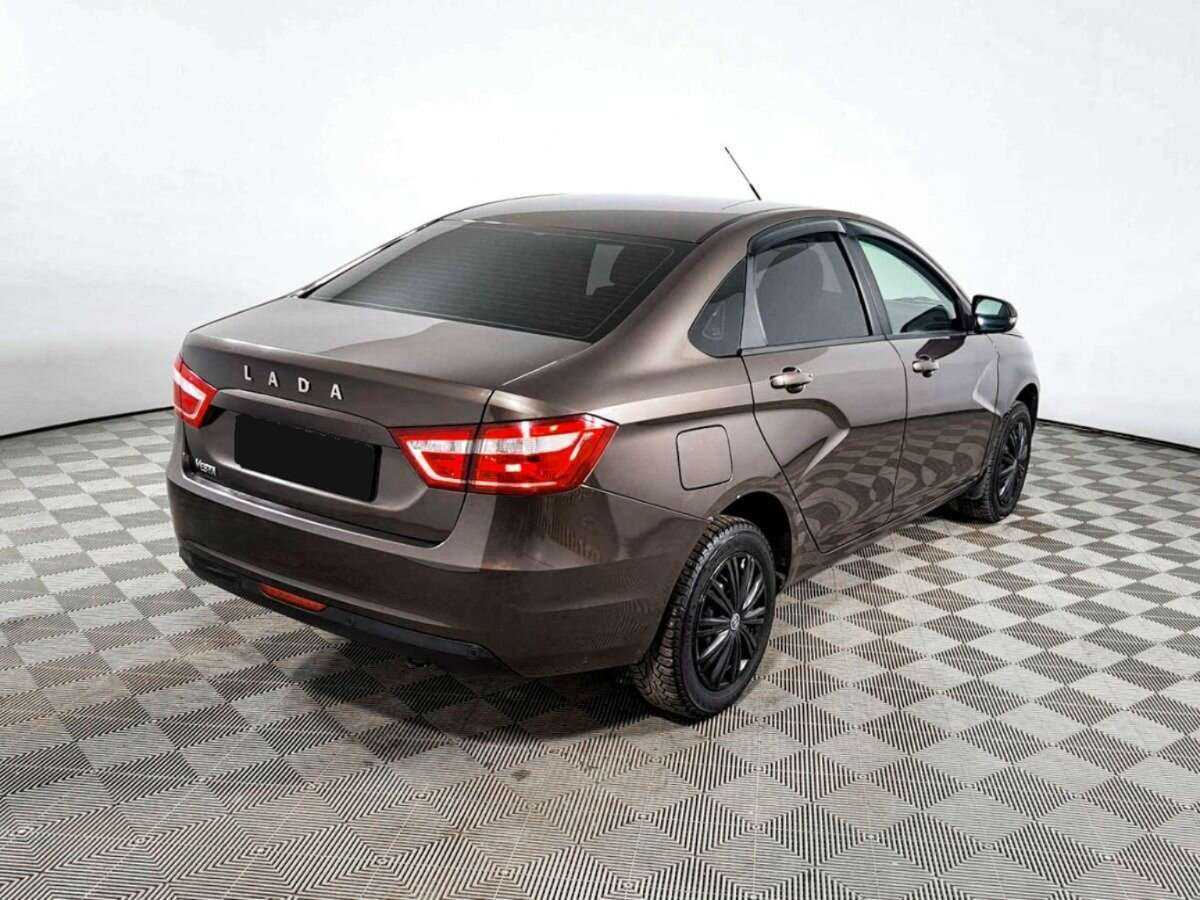 Lada (ВАЗ) Vesta 2018 года с пробегом. Фото: #3