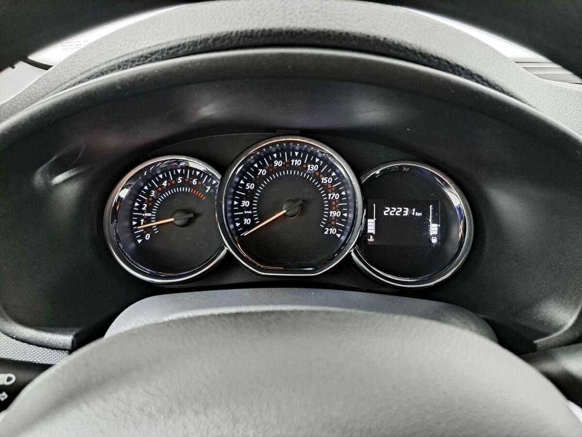 Б/У Рено Сандеро 2020 года. Фото: #10