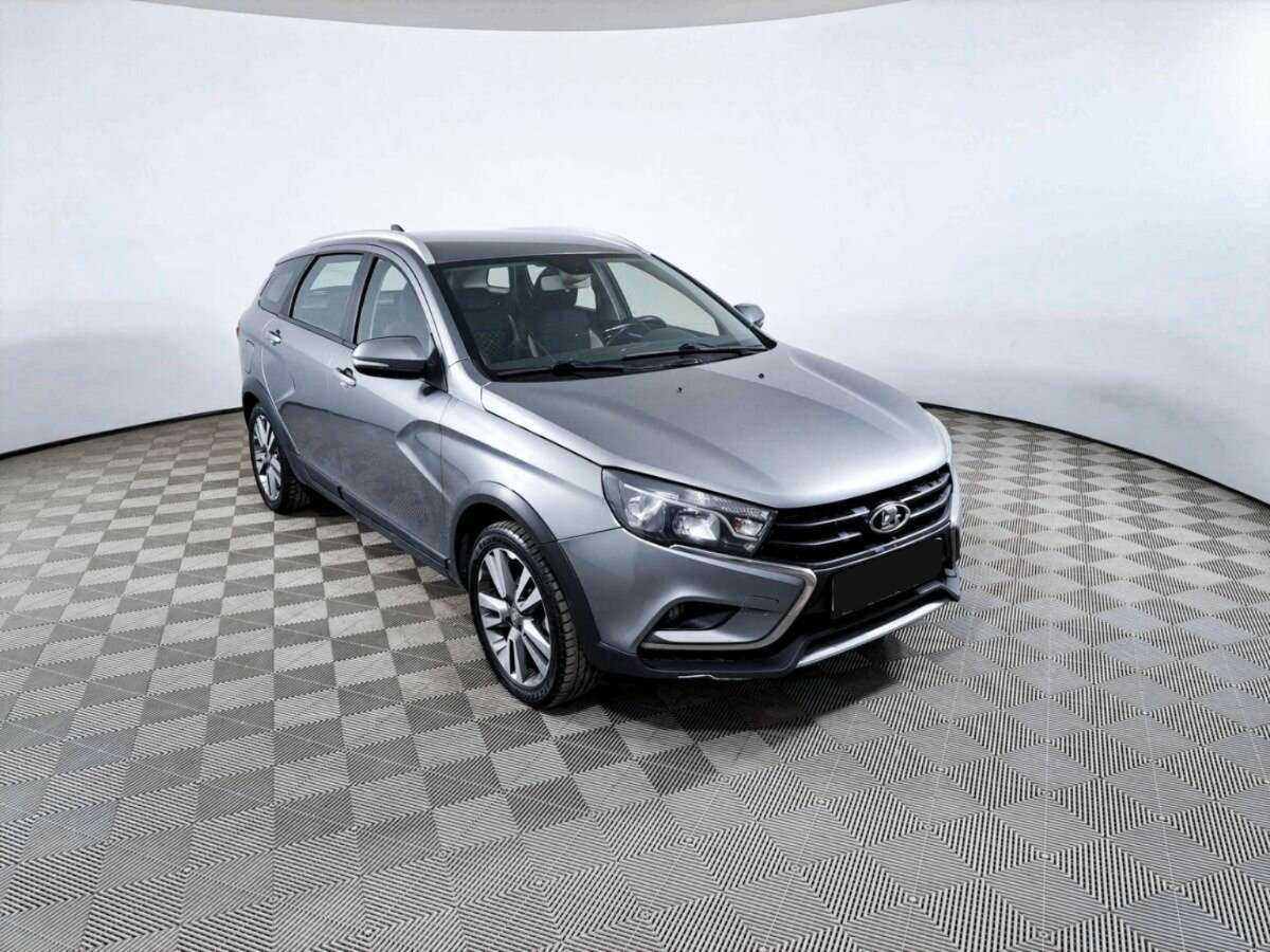 Lada (ВАЗ) Vesta 2017 года с пробегом. Фото: #2