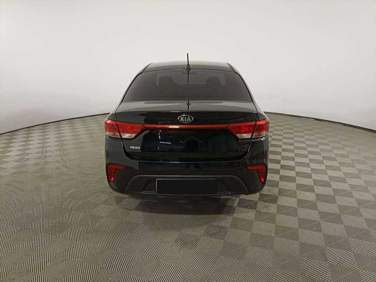 Kia Rio 2018 года с пробегом. Фото: #5