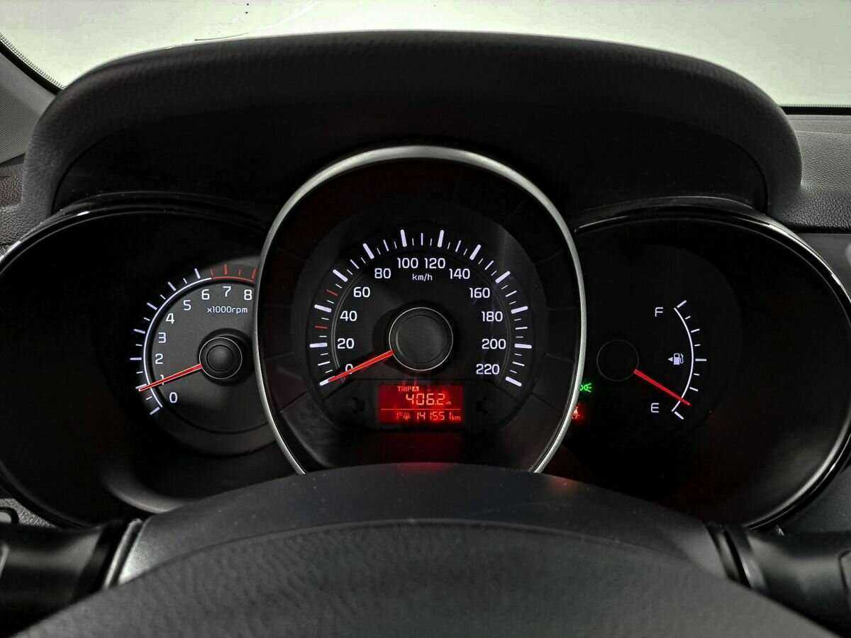 Б/У Киа Рио 2015 года. Фото: #10