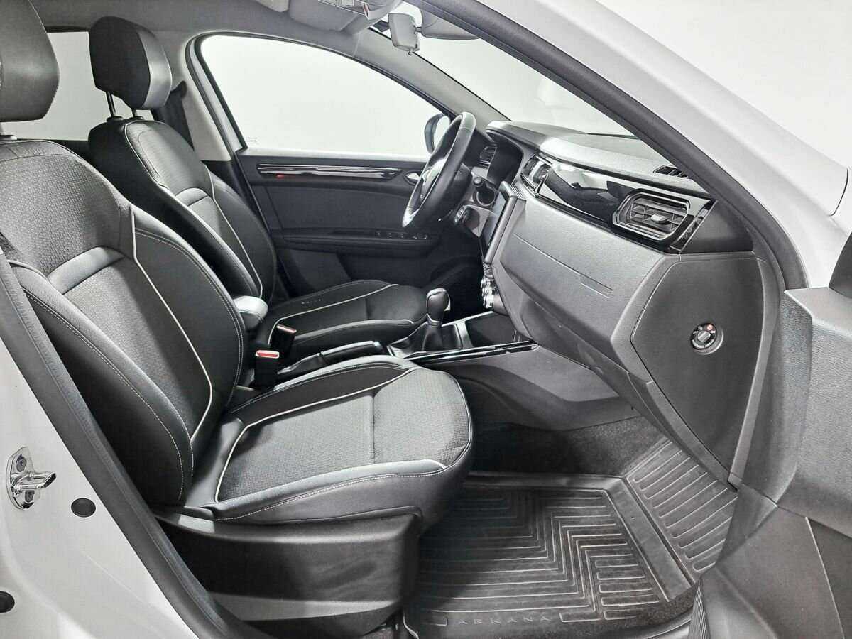 Б/У Рено Аркана 2019 года. Фото: #5