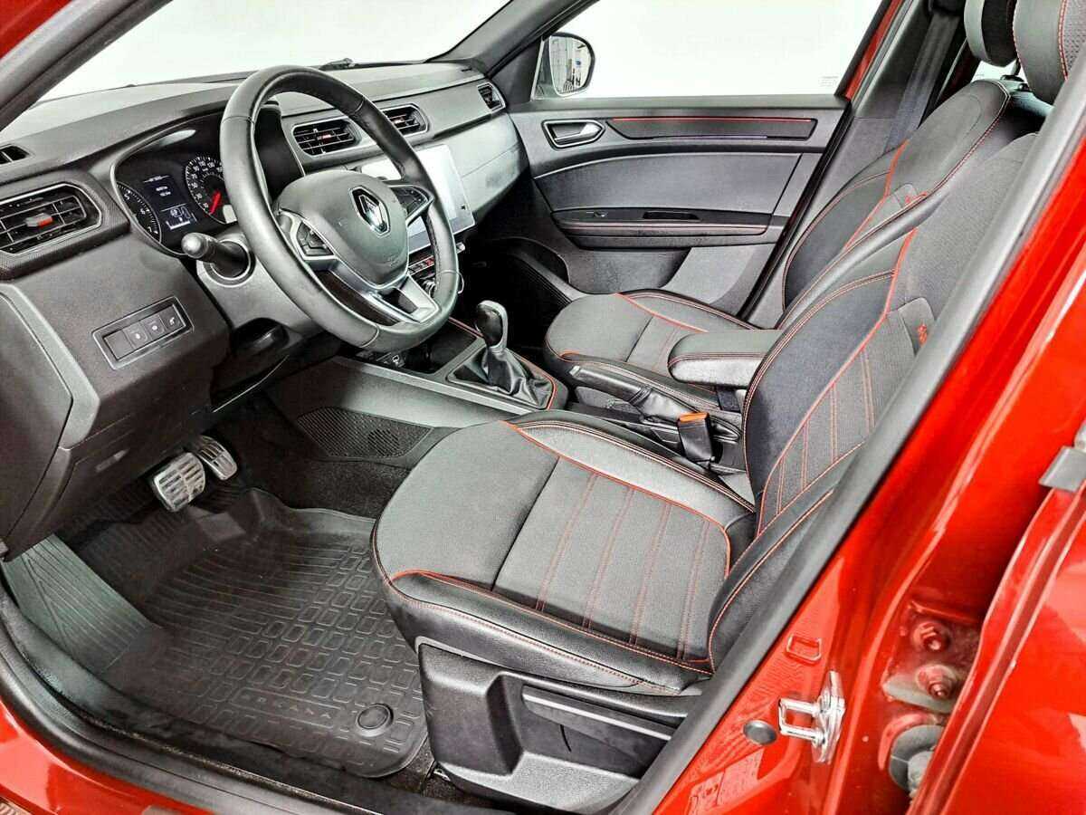 Б/У Рено Аркана 2021 года. Фото: #13