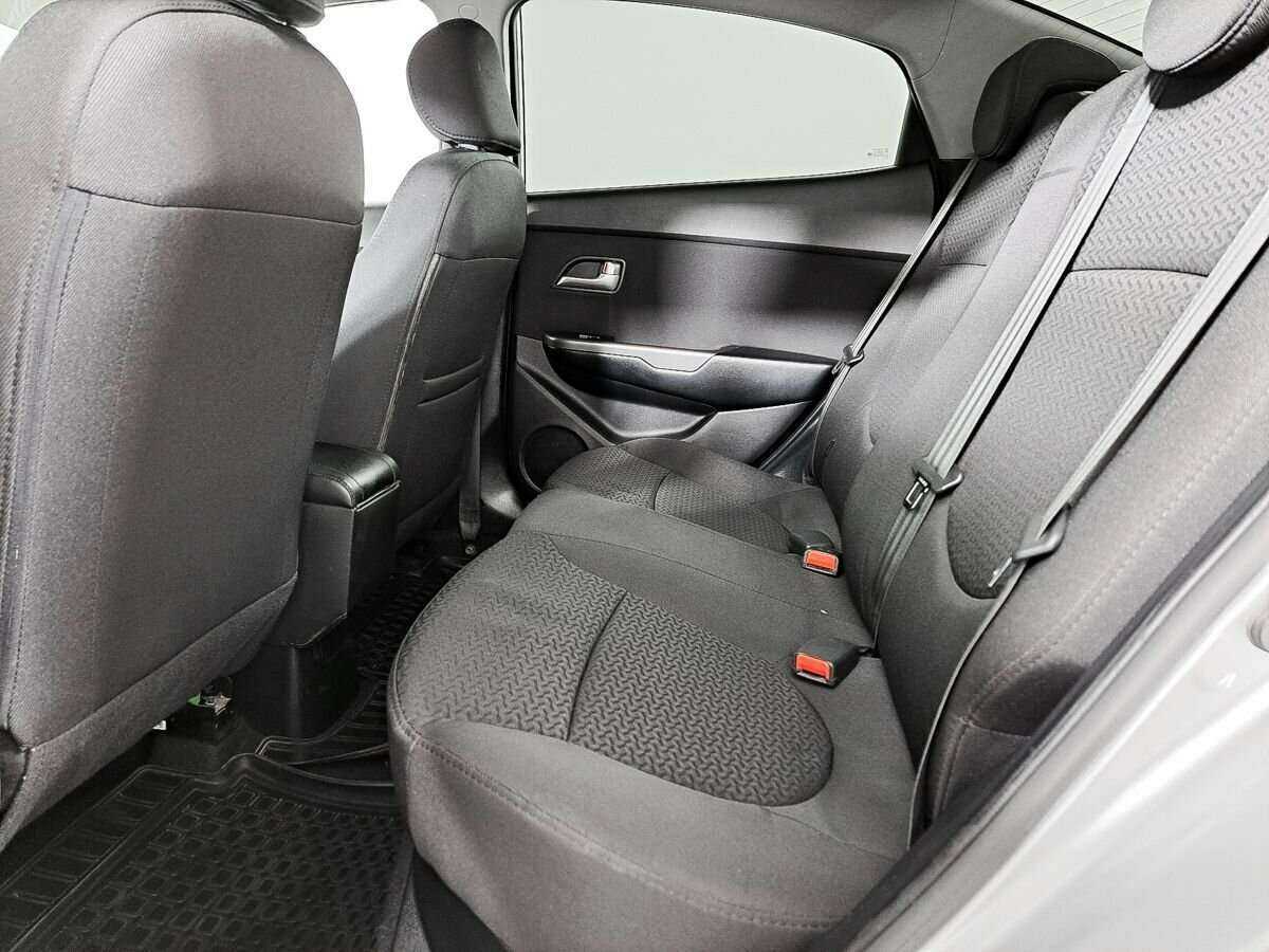 Kia Rio 2015 года с пробегом. Фото: #8