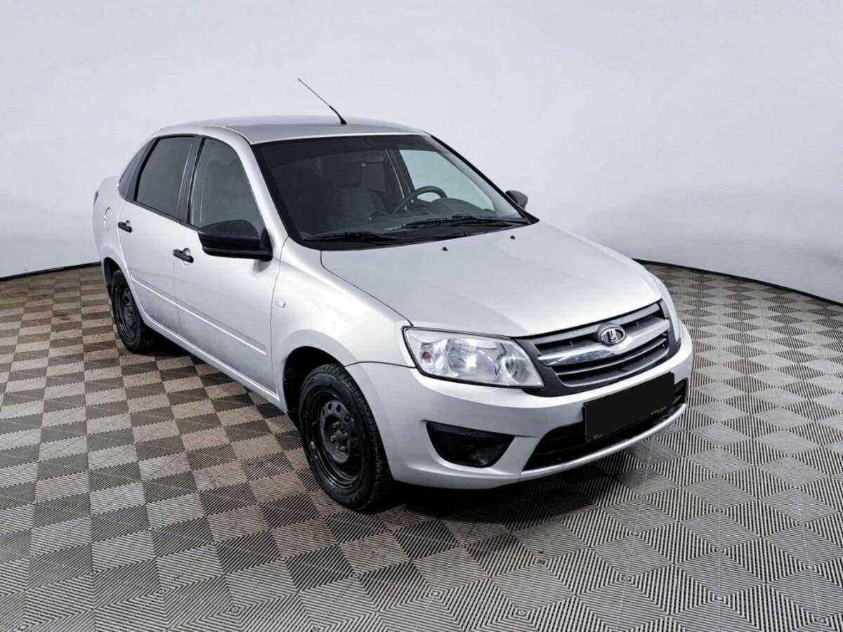 Lada (ВАЗ) Granta 2018 года с пробегом. Фото: #2
