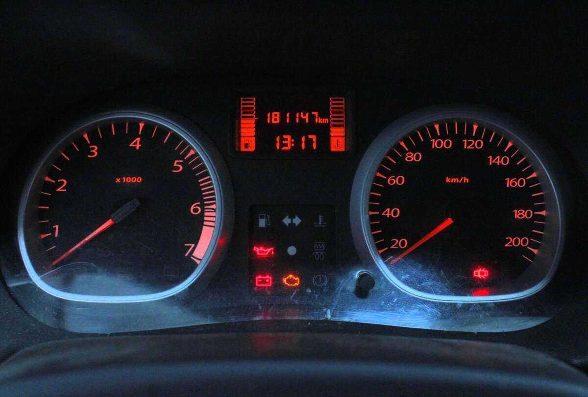 Б/У Рено Дастер 2013 года. Фото: #7