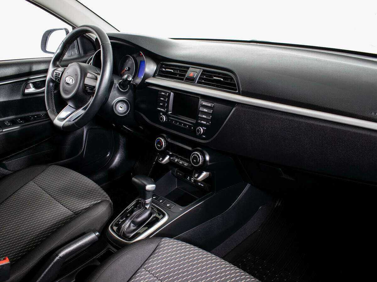 Kia Rio 2018 года с пробегом. Фото: #5