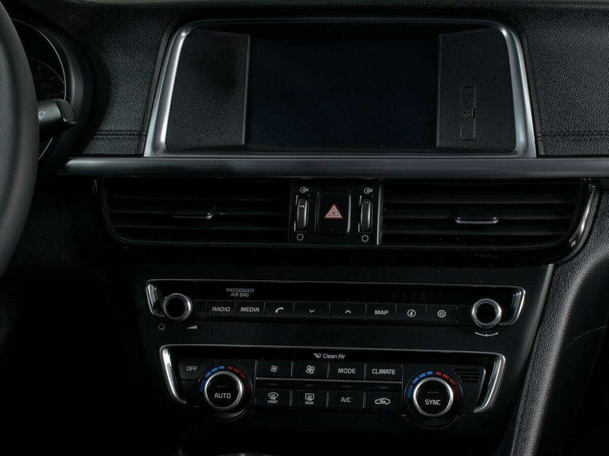 Б/У Киа Оптима 2017 года. Фото: #12