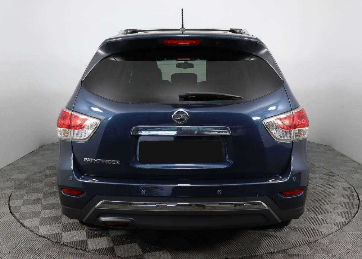 Б/У Ниссан Патфайндер 2017 года. Фото: #5