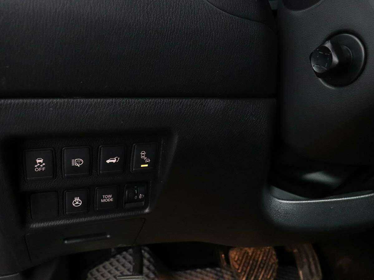 Б/У Ниссан Патфайндер 2017 года. Фото: #17