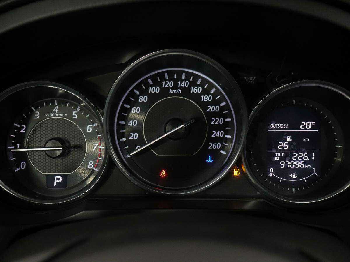 Б/У Мазда 6 2014 года. Фото: #8