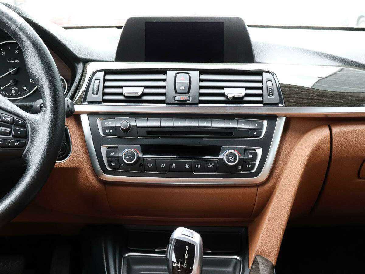 BMW 3 серии 2014 года с пробегом. Фото: #9