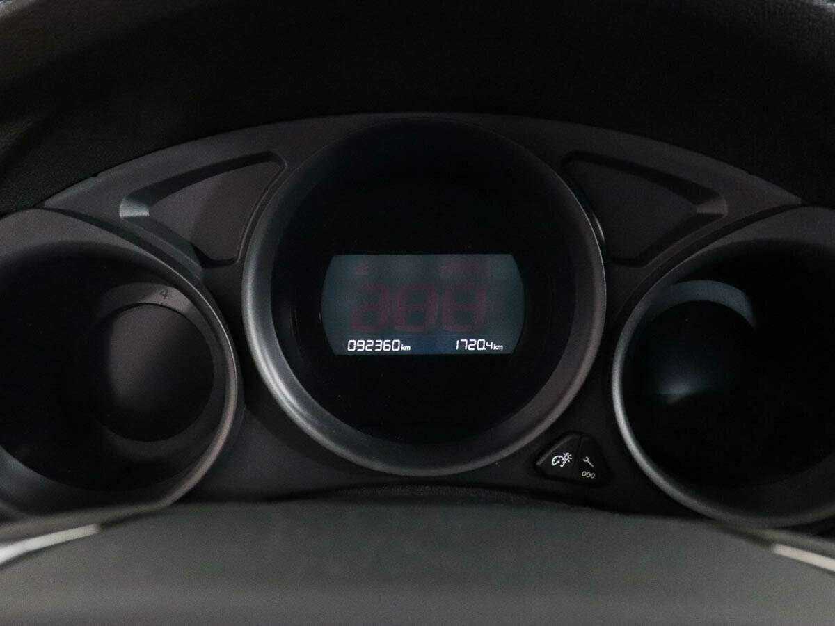 Citroen C4 2015 года с пробегом. Фото: #9