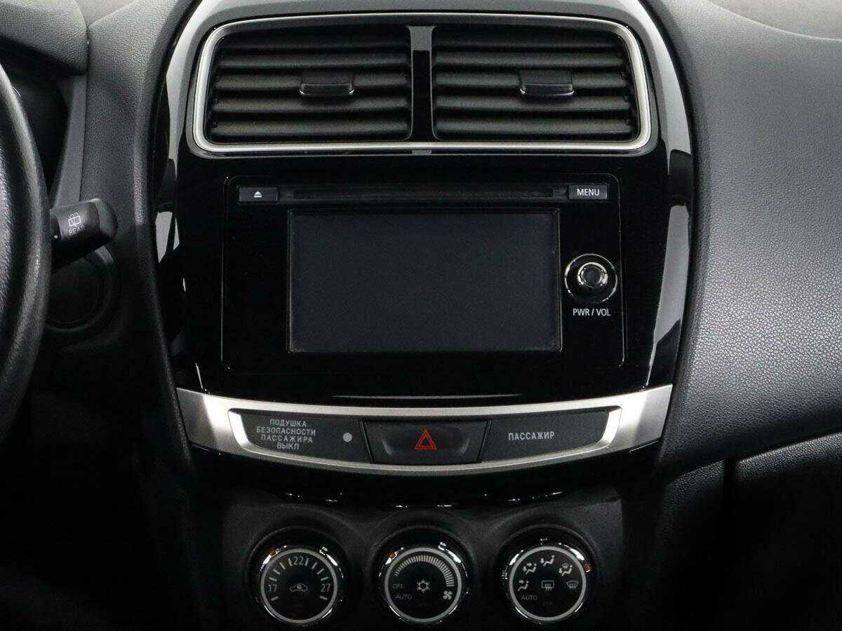 Б/У Митсубиши АС-Икс 2014 года. Фото: #10