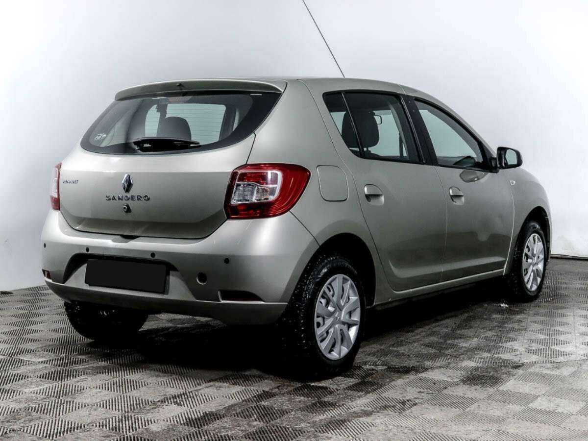 Б/У Рено Сандеро 2018 года. Фото: #3