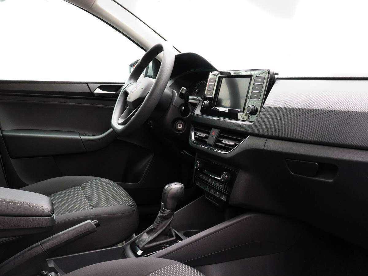 Б/У Фольксваген Поло 2020 года. Фото: #6